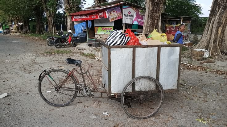 cara menyimpan gerobak sampah yang benar