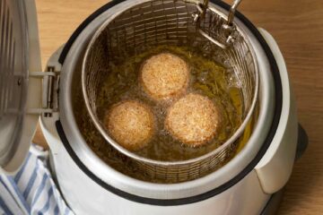 perbedaan vacuum frying dan deep frying